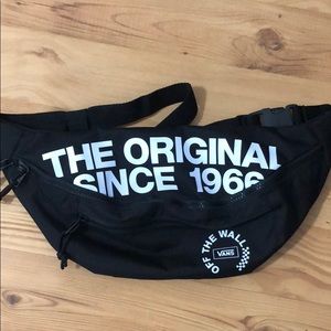 Fanny pack (cross body pack)